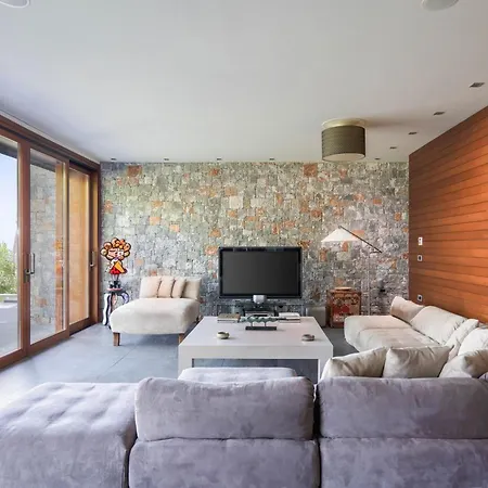 Terra Creta Luxury Retreat And Villa