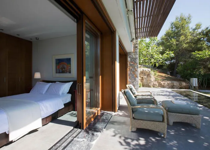 Terra Creta Luxury Retreat And Willa