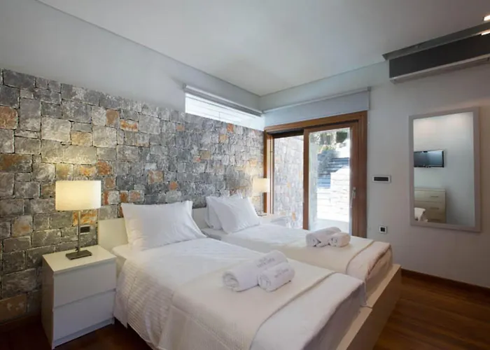 Villa Terra Creta Luxury Retreat And Chania (Crete)