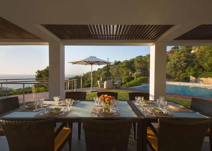 Terra Creta Luxury Retreat And Villa